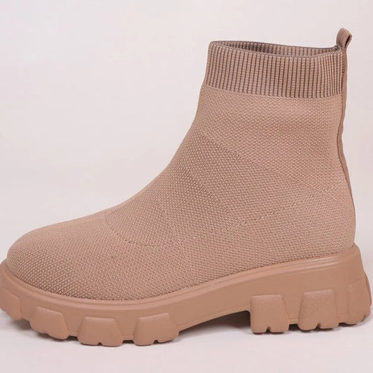 faf76eca-150d-4366-8c8e-4d48ff4223df-Max