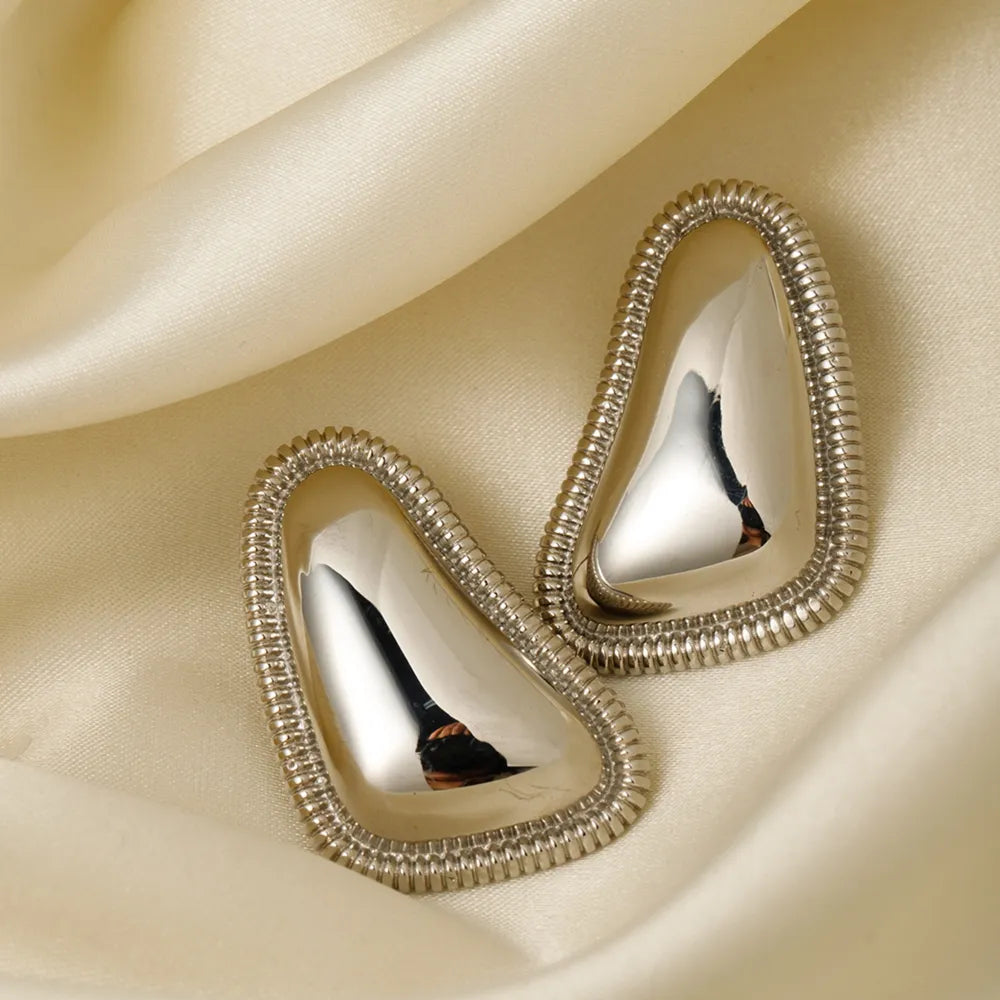 164f67f6-40eb-4bde-ac13-7e1fe24fa162-Max