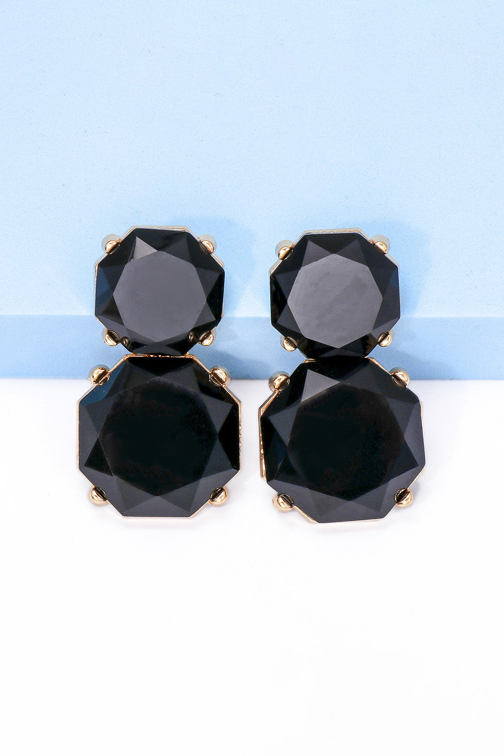 2dcfbc09da3f4a3e8e2f8503c3393633-Max