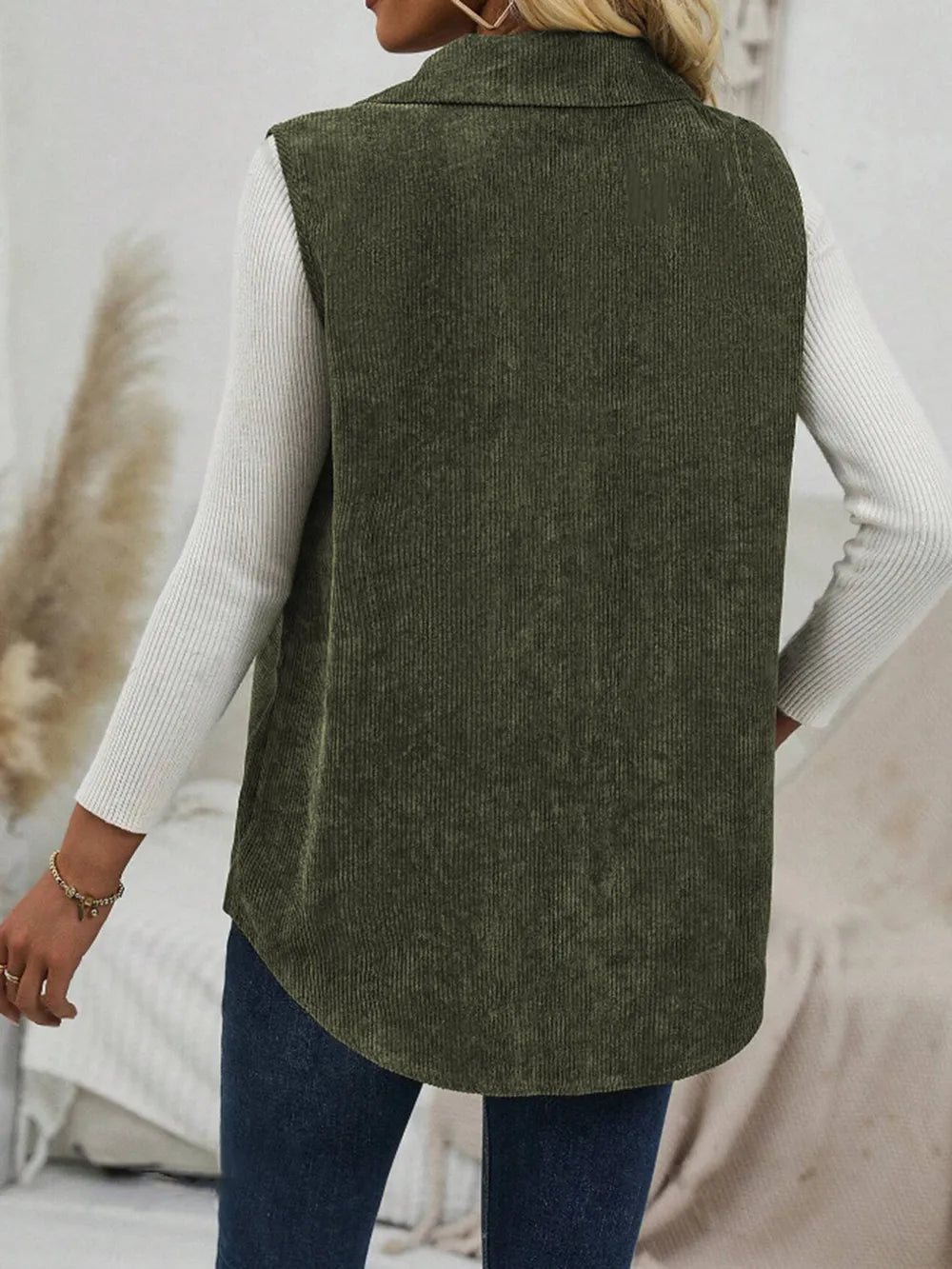 e3922e7a-34d4-48a4-a7f0-b9dccd89218b-Max